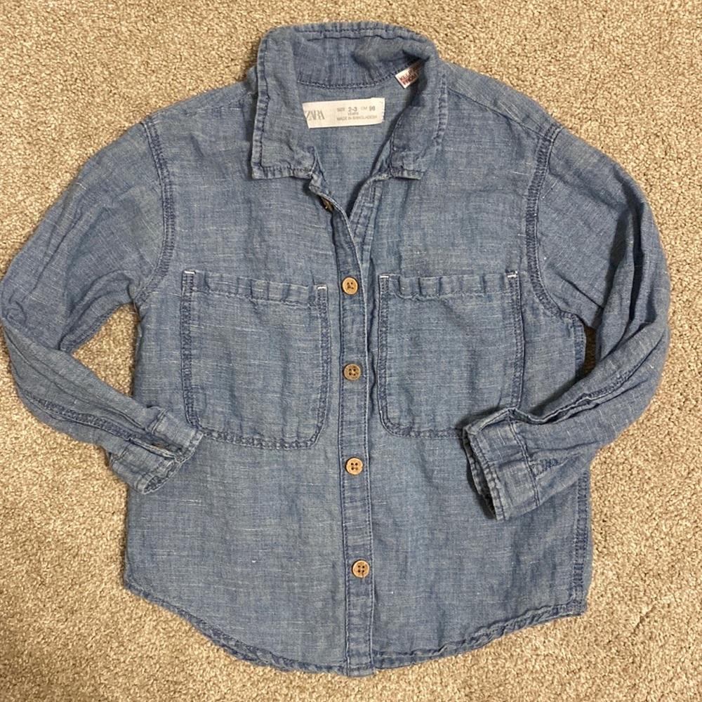 Zara Chambray Button Down Shirt